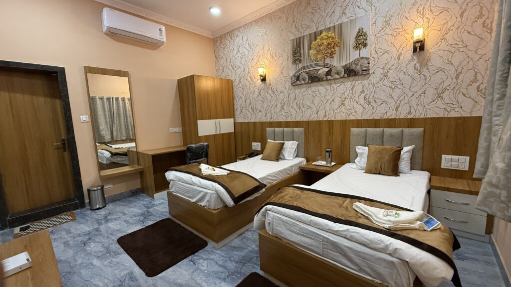 Hotel Basant Padma